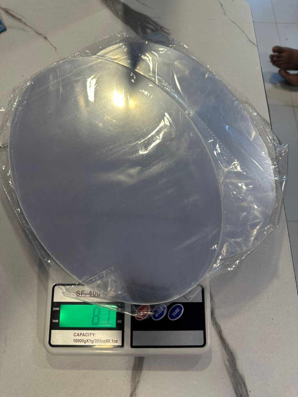 Oval shape mirror